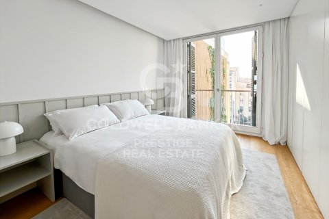 2 bedrooms apartment for sale in Barcelona, Catalonia, Spain № 5974 - photo 11