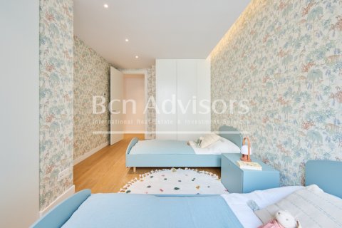 Купить квартиру в Барселона, Испания с 4 спальни, № 2851 - фото 26