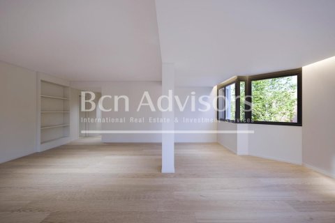 4 chambres apartment à vendre à Barcelona, Catalonia, Spain № 2856 - photo 3