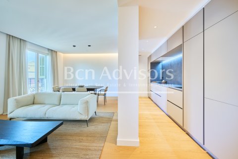 2 chambres apartment à vendre à Barcelona, Catalonia, Spain № 2855 - photo 3