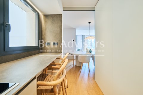 Apartamento de 3 dormitorios en venta en Barcelona, Cataluña, Spain № 2854 - foto 22