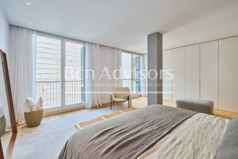 Apartamento de 3 dormitorios en venta en Barcelona, Cataluña, Spain № 2854 - foto 30