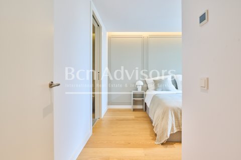 Купить квартиру в Барселона, Испания с 2 спальни, № 2850 - фото 25