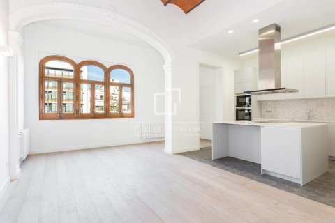 2 chambres apartment à vendre à Barcelona, Catalonia, Spain № 4173 - photo 26