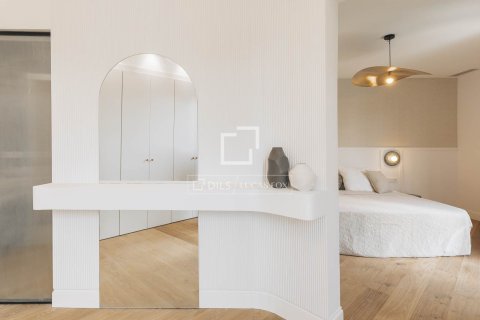 3 chambres apartment à vendre à Barcelona, Catalonia, Spain № 3730 - photo 12