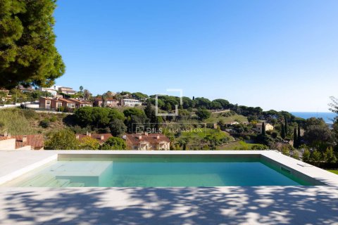 4 chambres villa à vendre à Arenys de Mar, Barcelona, Catalonia, Spain № 3727 - photo 2