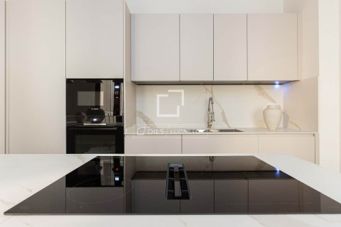 Apartamento de 3 dormitorios en venta en Barcelona, Cataluña, Spain № 3729 - foto 15