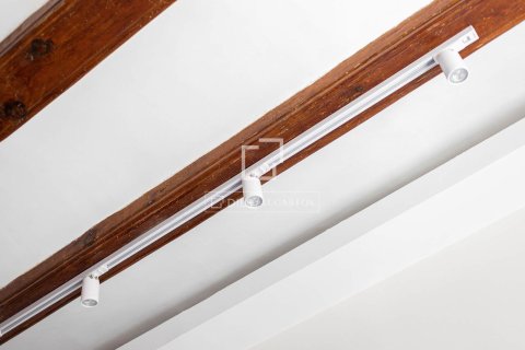 Apartamento de 3 dormitorios en venta en Barcelona, Cataluña, Spain № 3729 - foto 28