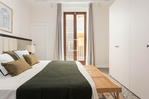 Apartamento de 3 dormitorios en venta en Barcelona, Cataluña, Spain № 3729 - foto 21