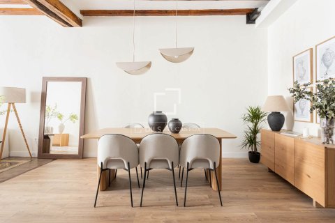 Apartamento de 3 dormitorios en venta en Barcelona, Cataluña, Spain № 3729 - foto 7