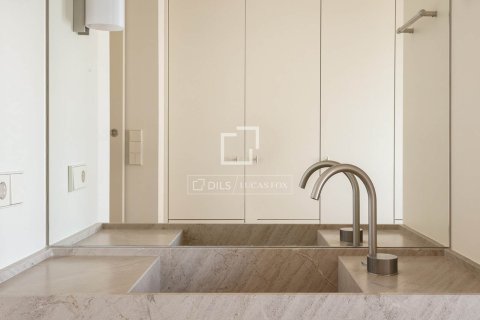 4 chambres penthouse à vendre à Barcelona, Catalonia, Spain № 3726 - photo 27