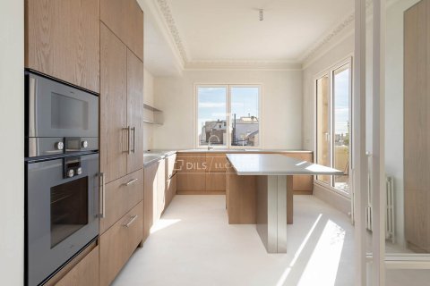 4 chambres penthouse à vendre à Barcelona, Catalonia, Spain № 3726 - photo 11