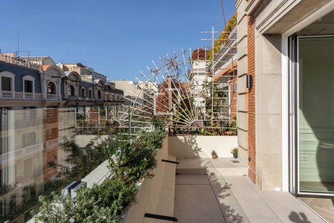 4 chambres penthouse à vendre à Barcelona, Catalonia, Spain № 3726 - photo 7