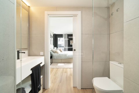 Apartamento de 2 dormitorios en venta en Sant Boi de Llobregat, Barcelona, Cataluña, Spain № 6835 - foto 23