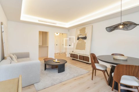 3 chambres apartment à vendre à Barcelona, Catalonia, Spain № 6833 - photo 14