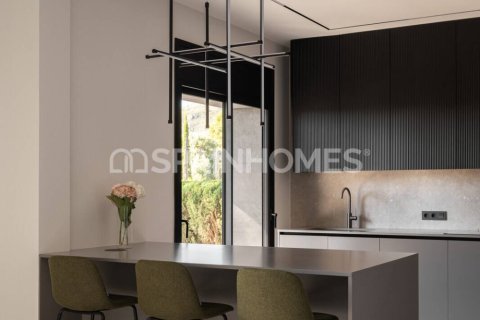 Villa de 5 dormitorios en venta en Castelldefels, Barcelona, Cataluña, Spain № 6568 - foto 17