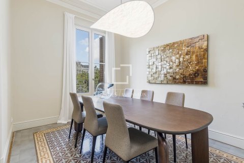 Купить квартиру в Барселона, Испания с 3 спальни, 189м², № 6567 - фото 7