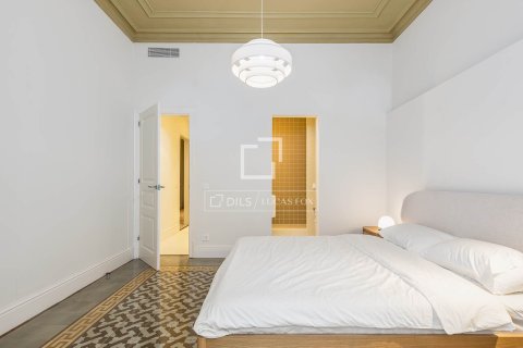 Купить квартиру в Барселона, Испания с 3 спальни, 189м², № 6567 - фото 24