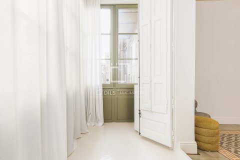 Купить квартиру в Барселона, Испания с 3 спальни, 189м², № 6567 - фото 26