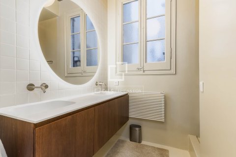 Купить квартиру в Барселона, Испания с 3 спальни, 189м², № 6567 - фото 20