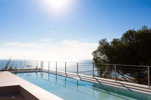 Купить дом в Кастельдефельс, Испания с 9 комнат, № 6570 - фото 15