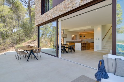 Купить дом в Бегур, Испания с 5 комнат, № 1665 - фото 22