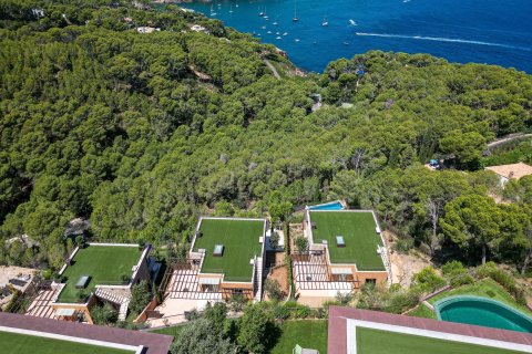 Купить дом в Бегур, Испания с 5 комнат, № 1665 - фото 2