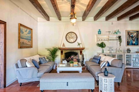 Купить дом в Тамариу, Испания с 8 комнат, № 1667 - фото 21