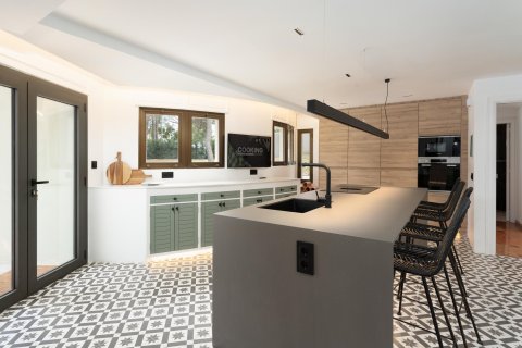 Купить дом в Льяфранк, Испания с 10 комнат, № 1668 - фото 26