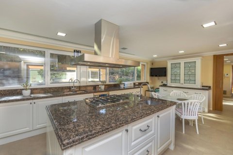 Купить дом в Бегур, Испания с 7 комнат, № 1662 - фото 15