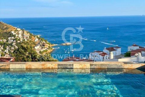 3 bedrooms villa for sale in Roses, Girona, Catalonia, Spain № 5684 - photo 4