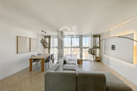 2 bedrooms apartment for sale in Barcelona, Catalonia, Spain № 5680