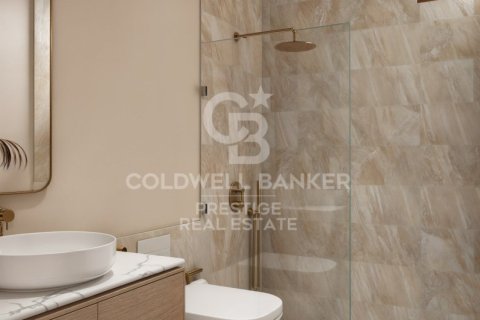 Apartamento de 3 dormitorios en venta en Barcelona, Cataluña, Spain № 5683 - foto 20