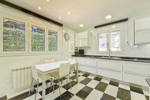 5 chambres villa à vendre à Vilanova i la Geltru, Barcelona, Catalonia, Spain № 4008 - photo 29