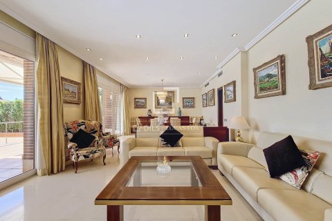 5 chambres villa à vendre à Vilanova i la Geltru, Barcelona, Catalonia, Spain № 4008 - photo 18