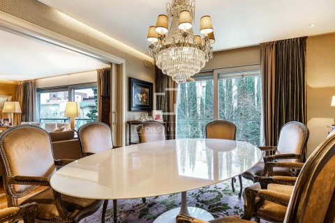 5 chambres apartment à vendre à Barcelona, Catalonia, Spain № 4007 - photo 10