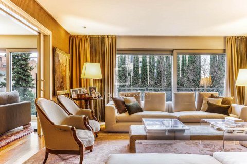 5 chambres apartment à vendre à Barcelona, Catalonia, Spain № 4007 - photo 7