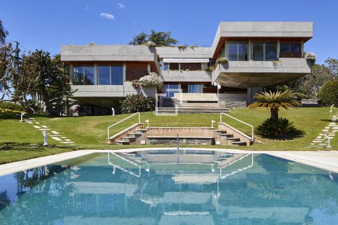 8 chambres villa à vendre à Arenys de Mar, Barcelona, Catalonia, Spain № 4009