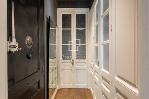 2 chambres apartment à vendre à Barcelona, Catalonia, Spain № 4011 - photo 20