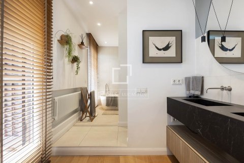 3 chambres penthouse à vendre à Barcelona, Catalonia, Spain № 4006 - photo 25