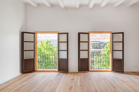 Купить квартиру в Барселона, Испания с 4 комнаты, 164.0м², № 3423 - фото 5