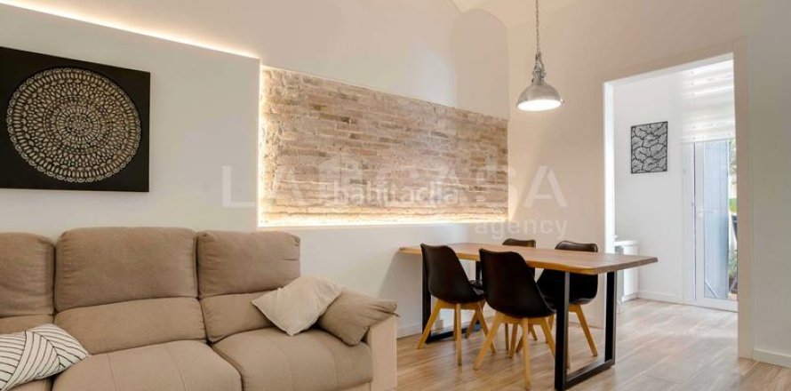 Квартира с 3 спальнями в Л'Оспиталет-де-Льобрегате, Барселона, Каталония, Испания № 1991