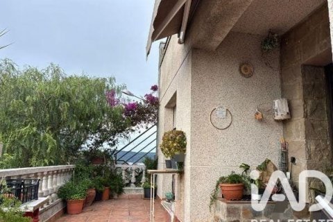 Купить дом в Терраса, Испания с 8 спален, 512м², № 4754 - фото 22