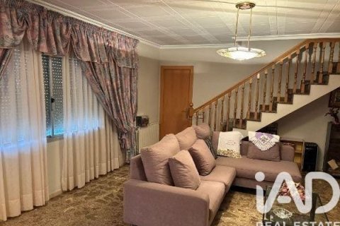 Купить дом в Терраса, Испания с 8 спален, 512м², № 4754 - фото 4