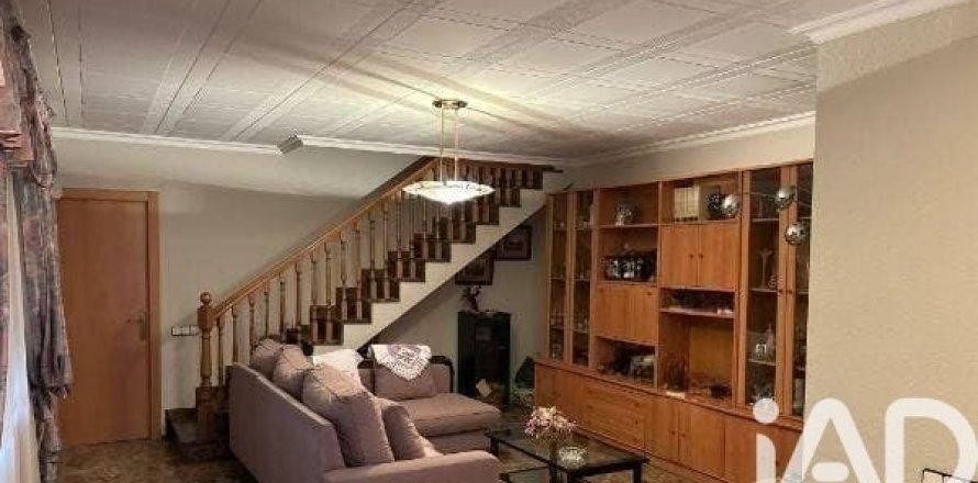 Дом с 8 спальнями в Террасе, Барселона, Каталония, Испания № 4754