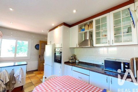 5 bedrooms house for sale in La Bisbal Del Penedes, Tarragona, Catalonia, Spain № 4756 - photo 12