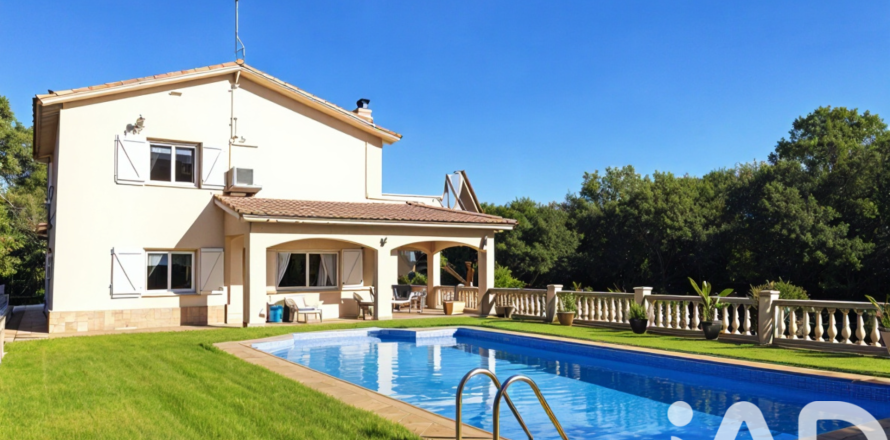 5 bedrooms house for sale in La Bisbal Del Penedes, Tarragona, Catalonia, Spain № 4756