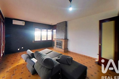 3 bedrooms house for sale in Valls, Tarragona, Catalonia, Spain № 4752 - photo 11