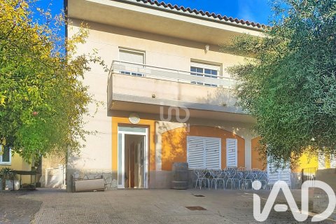 7 bedrooms house for sale in Vilanova i la Geltru, Barcelona, Catalonia, Spain № 4751