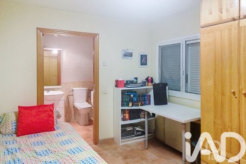 7 bedrooms house for sale in Vilanova i la Geltru, Barcelona, Catalonia, Spain № 4751 - photo 17